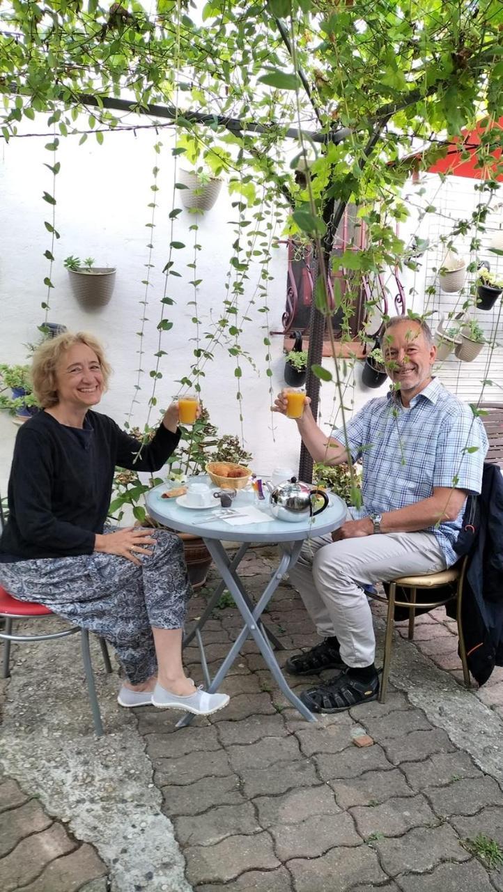 Le Beausejour Bed & Breakfast 3*